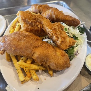 California Fish Grill - Battered fish and chips with kaleslaw. - Seafood Near Me - San Diego, California