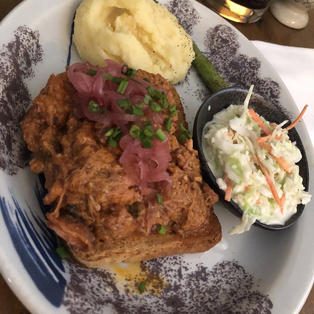 Chowning’s Garden Bar - Barbeque Near Me - Williamsburg, Virginia