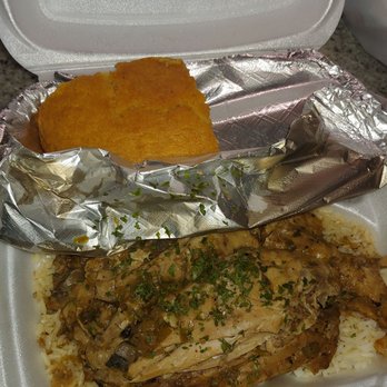 ReMo's Cafe - Thursday special - turkey wing plate with rice and cornbread. 2 sides included - Barbeque Near Me - Houston, Texas