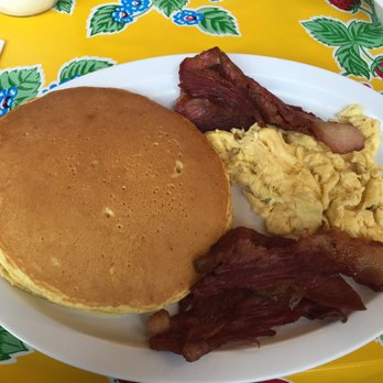 Southern Kitchen - Corn cakes and the meatiest bacon I've ever had! - Southern Near Me - Tacoma, Washington