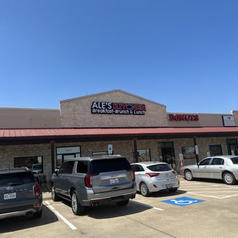 Ale's Kitchen - the outside of the restaurant - Breakfast & Brunch Near Me - Midlothian, Texas