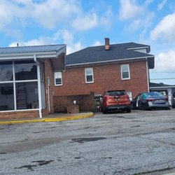 McRoberts Auto Towing & Recovery - :(