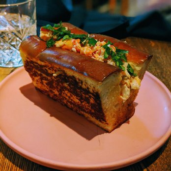 Macondray - Lobster roll - Cocktail Bars Near Me - San Francisco, California