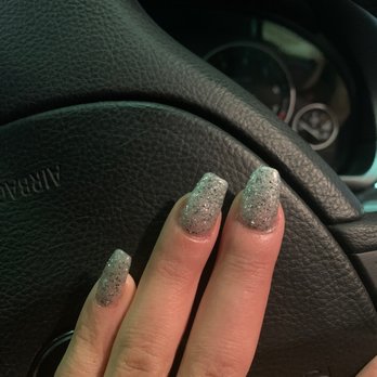 Luxury Nails Tech - Nail Salons Near Me - Bartlett, Illinois