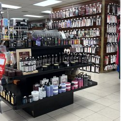 Eva's Boutique - New items arriving weekly