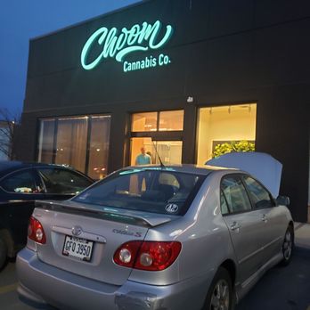 Choom - Cannabis Dispensaries Near Me - Niagara Falls, Ontario Choom - Cannabis Dispensaries Near Me - Niagara Falls, Ontario