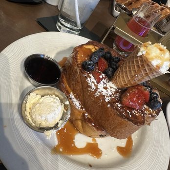 Hash Kitchen - Bars Near Me - Fort Worth, Texas