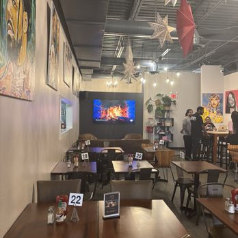 Mix and Mingle Coffee Lounge - Coffee & Tea Near Me - Clinton, Maryland