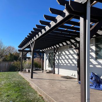 Residential Construction - Massive pergola - Siding Near Me Residential Construction - Massive pergola - Siding Near Me