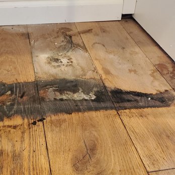Bravo Restoration & Construction - Damage from the leaky dishwasher. - Damage Restoration Near Me - Windsor, California Bravo Restoration & Construction - Damage from the leaky dishwasher. - Damage Restoration Near Me - Windsor, California
