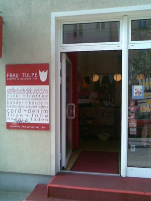 FRAU TULPE STOFFE by null