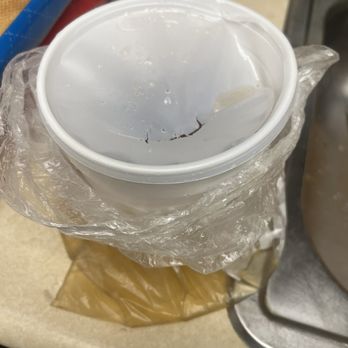 Pho So 9 - Broken plastic lid - Vietnamese Near Me - Cypress, California Pho So 9 - Broken plastic lid - Vietnamese Near Me - Cypress, California