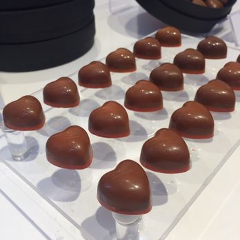 Pierre Marcolini - Macarons Near Me - Paris, 75