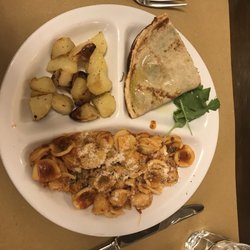 La Gabbia Matta - Some delicious fresh from the family farm Italian potatoes, vegetable crepe and pasta