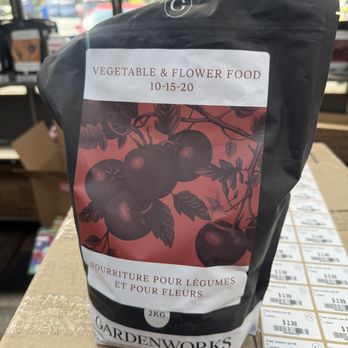 GARDENWORKS at Mandeville - Cafes Near Me - Burnaby, British Columbia