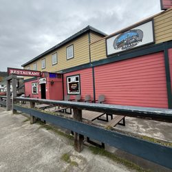 The Station Bar & Grill - Front of the establishment.