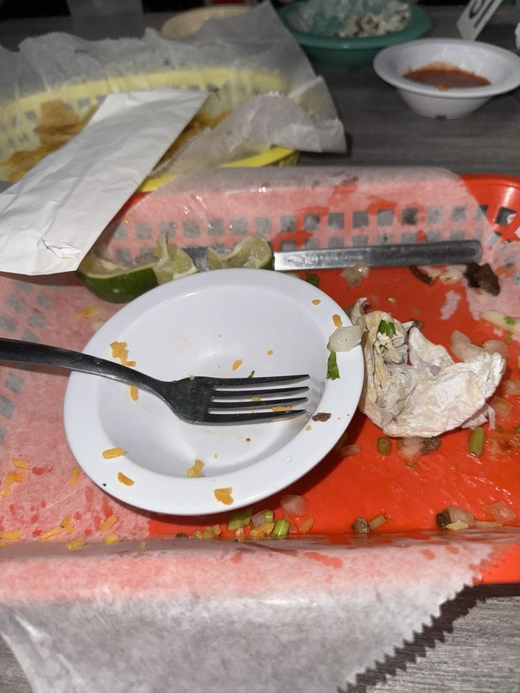 Estela's Taqueria Logo