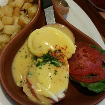 Le Peep - Eggs Benedict - Breakfast & Brunch Near Me - Edison, New Jersey Le Peep - Eggs Benedict - Breakfast & Brunch Near Me - Edison, New Jersey