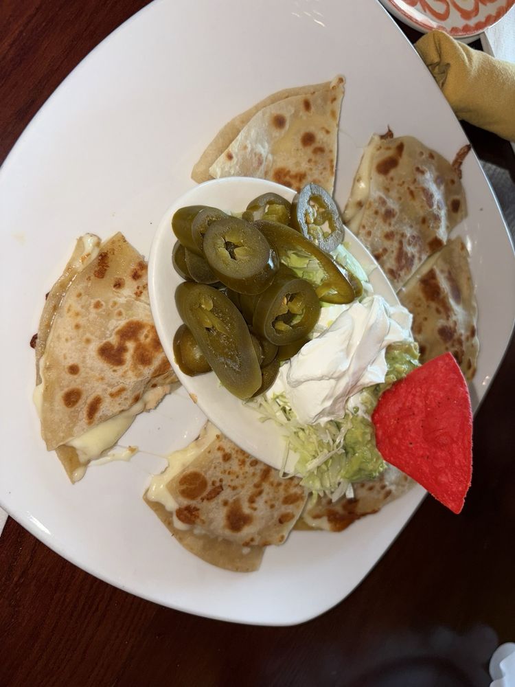Los Cucos Mexican Cafe