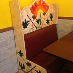 Aztecas Family Mexican Restaurant - Los jimadores.