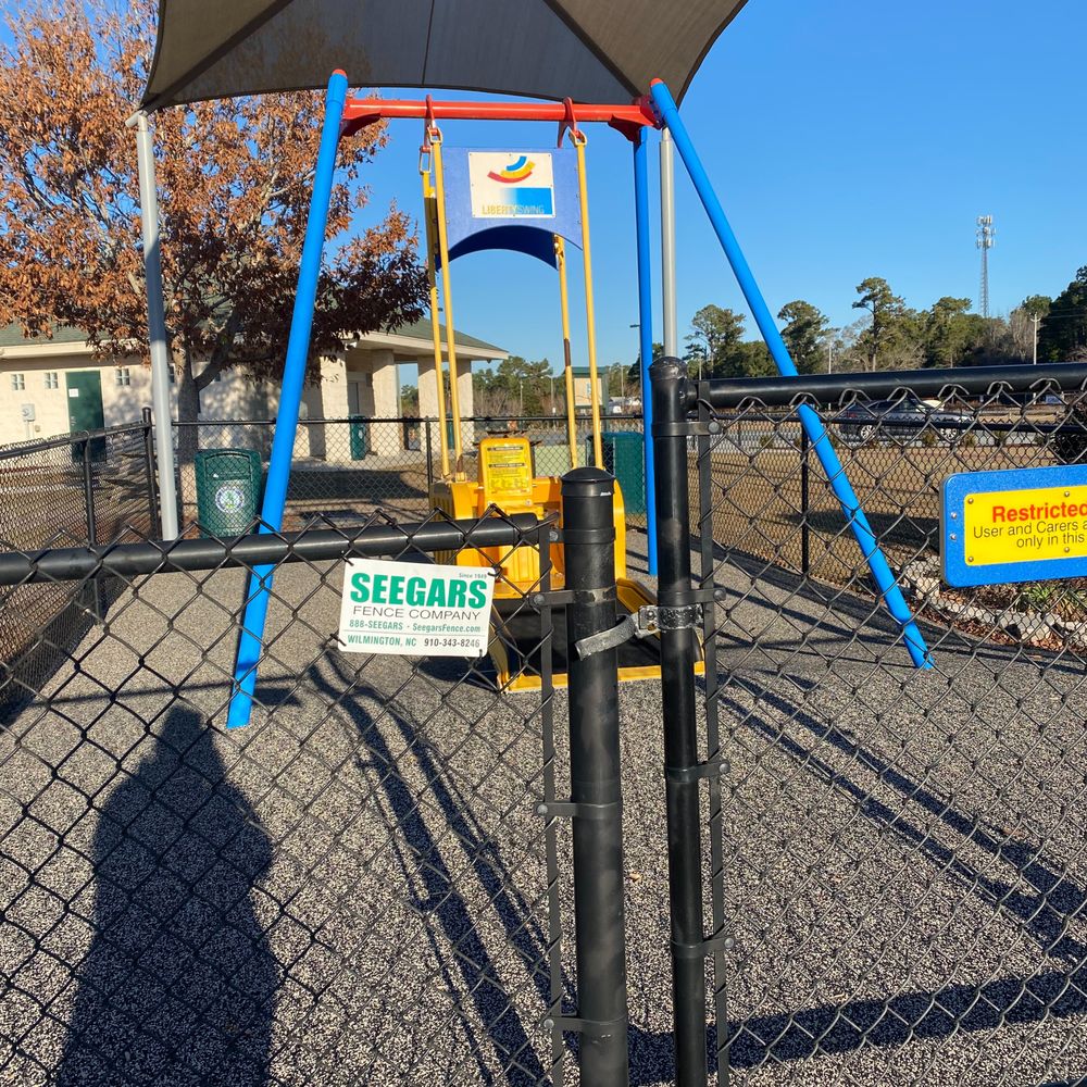 Hampstead Kiwanis Park - Wheelchair option - Parks Near Me - Hampstead, North Carolina