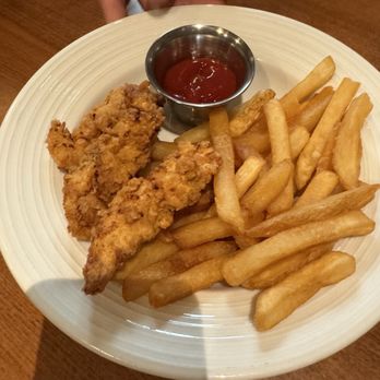 Pinstripes - Kids - Crispy Chicken Tenders - Bowling Near Me - Edina, Minnesota