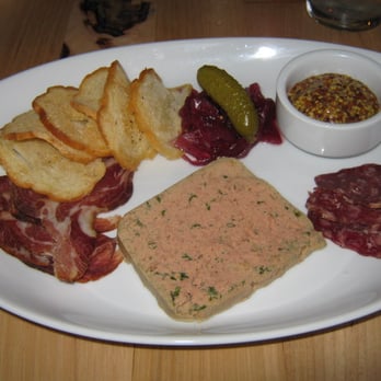 Wolf's Ridge Brewing - the charcuterie plate - Breweries Near Me - Columbus, Ohio