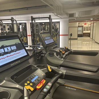 TWA Hotel - Treadmills - Hotels Near Me - New York, New York TWA Hotel - Treadmills - Hotels Near Me - New York, New York