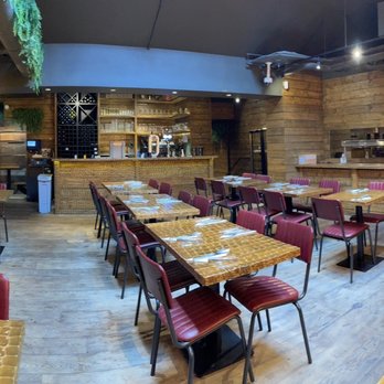 Fogo de Chão - Floor 2 dining area - Brazilian Near Me - London, XGL