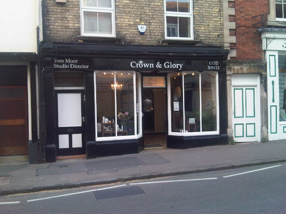 CROWN AND GLORY Updated August 2024 9 North Gate, Sleaford