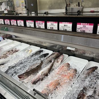 HK Market - Seafood section. - International Grocery Near Me - Los Angeles, California