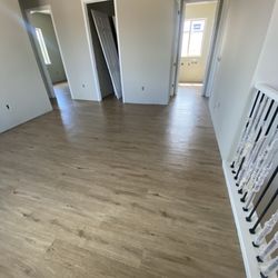 Hidalgo’s Flooring - Vinyl floor install