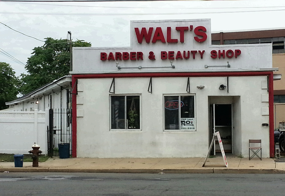 WALT’S & BEAUTY Updated June 2024 533 W Ingham Ave