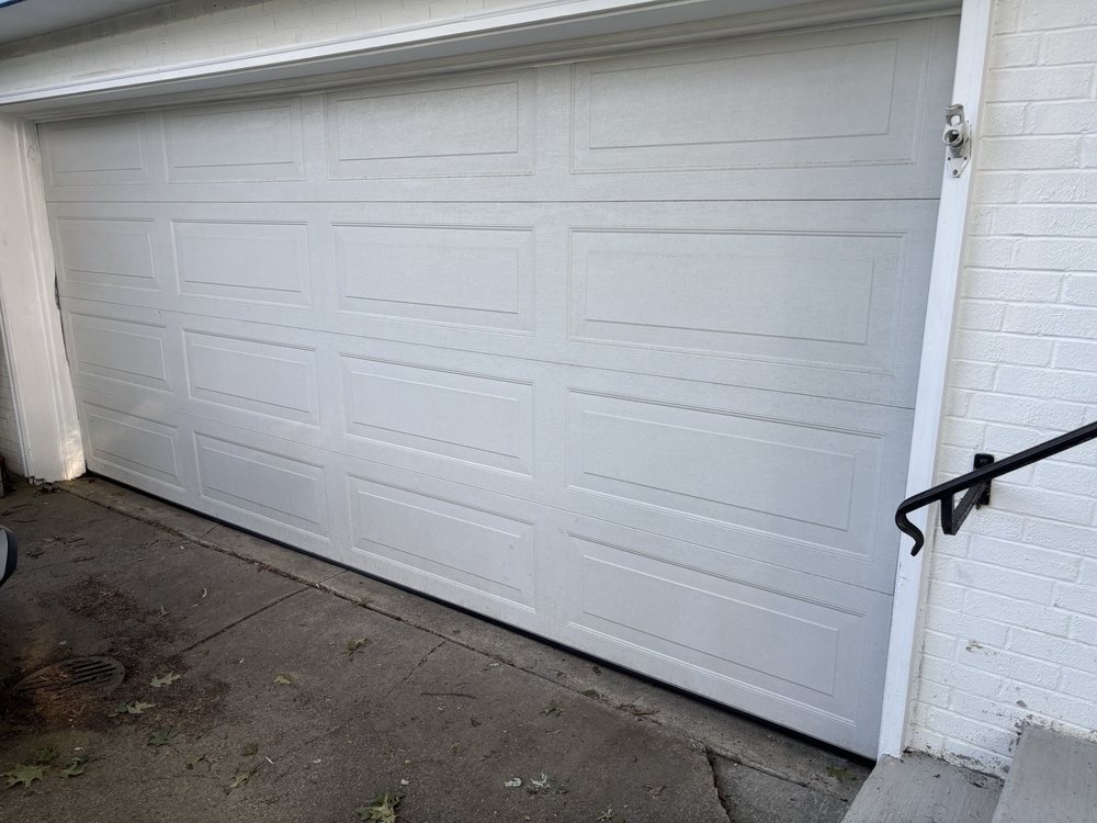 Ohio Garage Door Repair - Garage Door Contractor in Aurora, OH