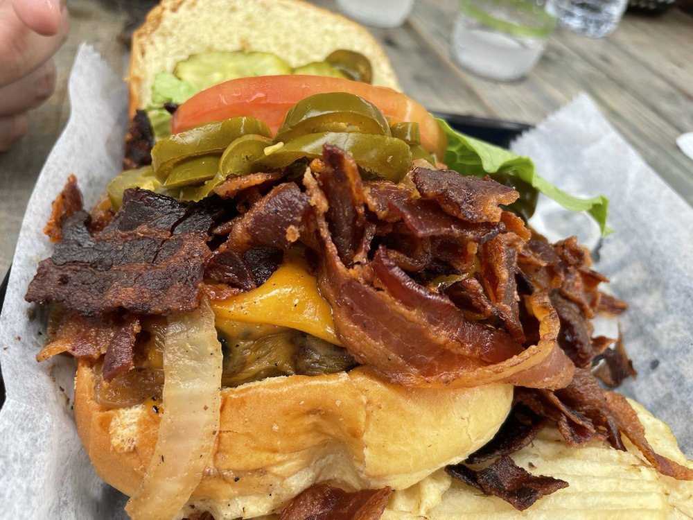 SKINNY LEGS BAR AND GRILL Updated July 2024 173 Photos & 290