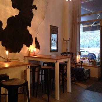 Holy Cow Brgr's & Stuff - Burgers Near Me - Göteborg, O Holy Cow Brgr's & Stuff - Burgers Near Me - Göteborg, O