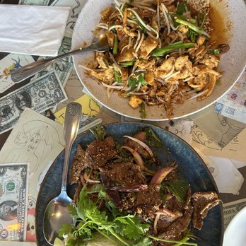 The Silver Lake House - Beef Nam Tok and Crispy Wonton Pad Thai - Thai Near Me - Los Angeles, California The Silver Lake House - Beef Nam Tok and Crispy Wonton Pad Thai - Thai Near Me - Los Angeles, California