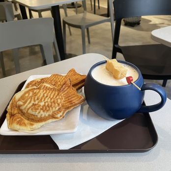 Cafe Kray - Injeolmi latte, bung-eo-ppang (pizza cheese &sweet potato) - Korean Near Me - North York, Ontario