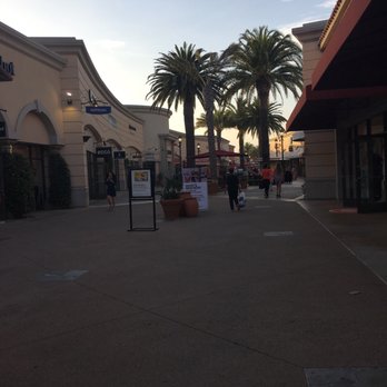 Carlsbad Premium Outlets - Shopping Centers Near Me - Carlsbad, California Carlsbad Premium Outlets - Shopping Centers Near Me - Carlsbad, California