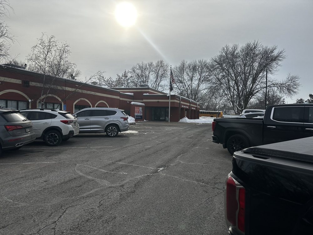 US POST OFFICE Updated August 2024 15 Reviews 3300 Plymouth Blvd, Minneapolis, Minnesota