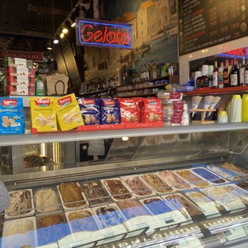 Alimento - Inside - Italian Near Me - San Francisco, California