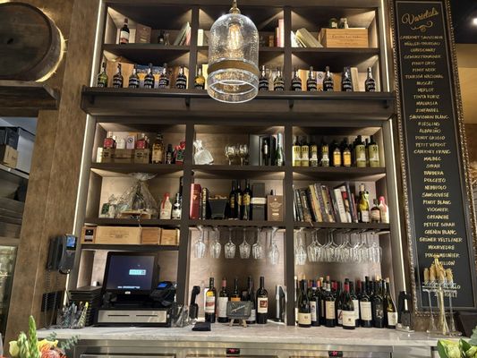 Stella's Wine Bar by null