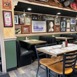 Marilyn's Cafe