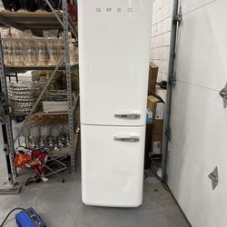 KT Appliances & Furnitures - I purchased this fridge from KT appliances and I'm very happy.