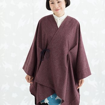 SOU SOU - Wool kimono shaped caplet from 2018 Fall/Winter Collection - Shoe Stores Near Me - San Francisco, California SOU SOU - Wool kimono shaped caplet from 2018 Fall/Winter Collection - Shoe Stores Near Me - San Francisco, California