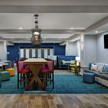 Hampton Inn Weslaco - Restaurant - Hotels Near Me - Weslaco, Texas