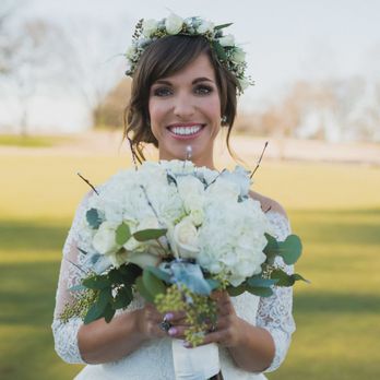 Details Nashville - Ashley looked beautiful at her wedding at Bluegrass Country Club - Videographers Near Me - Nashville, Tennessee Details Nashville - Ashley looked beautiful at her wedding at Bluegrass Country Club - Videographers Near Me - Nashville, Tennessee