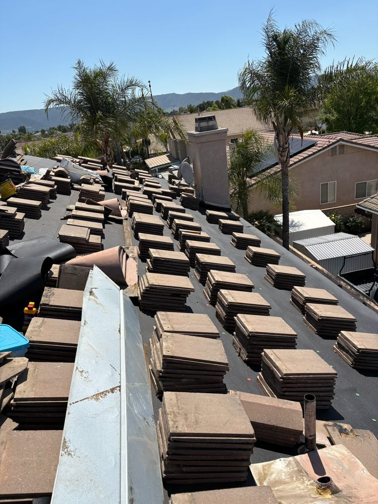 Slide of Collins Roofing Pro