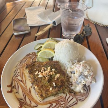 Duke's Kauai - Macadamia Nut Fish - Steakhouses Near Me - Lihue, Hawaii Duke's Kauai - Macadamia Nut Fish - Steakhouses Near Me - Lihue, Hawaii