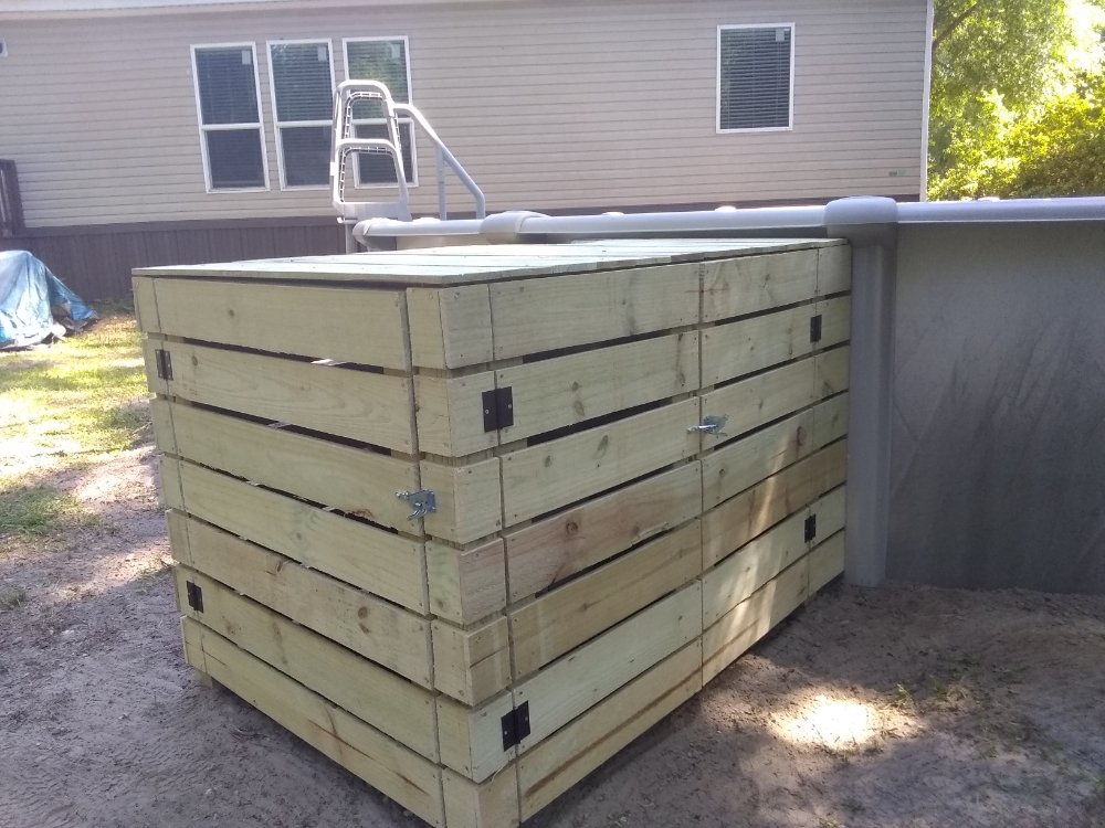 Slide of All seasons fence